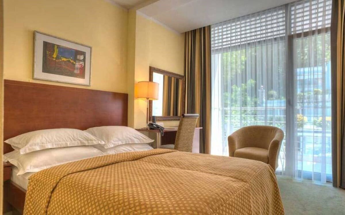 Панорама Hotel Rivijera 4*