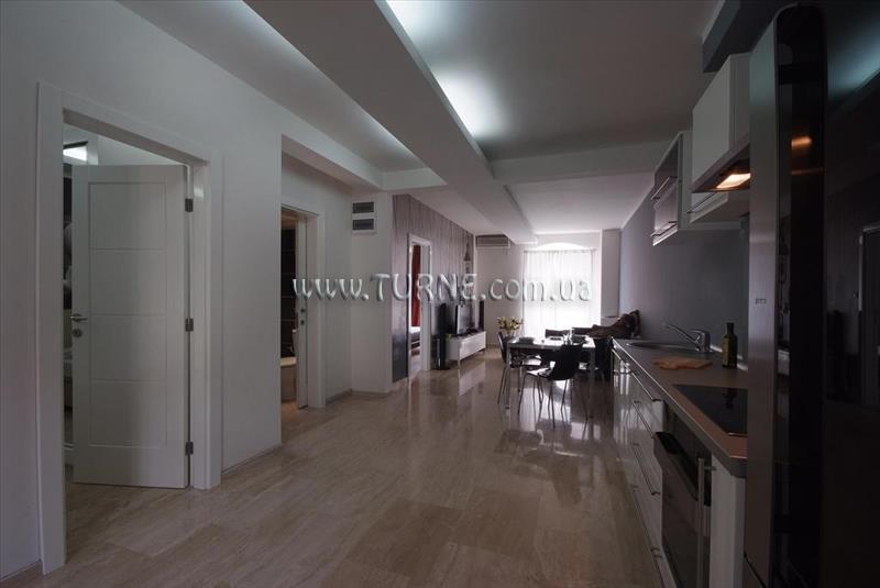 Панорама Lux Apartments Petrovac 4*