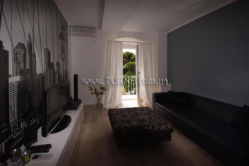 Територія Lux Apartments Petrovac 4*