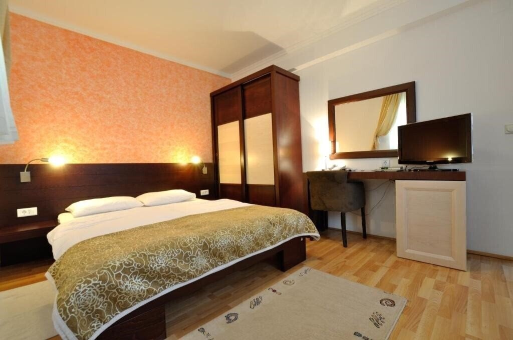 Апартаменти Djuric 3*