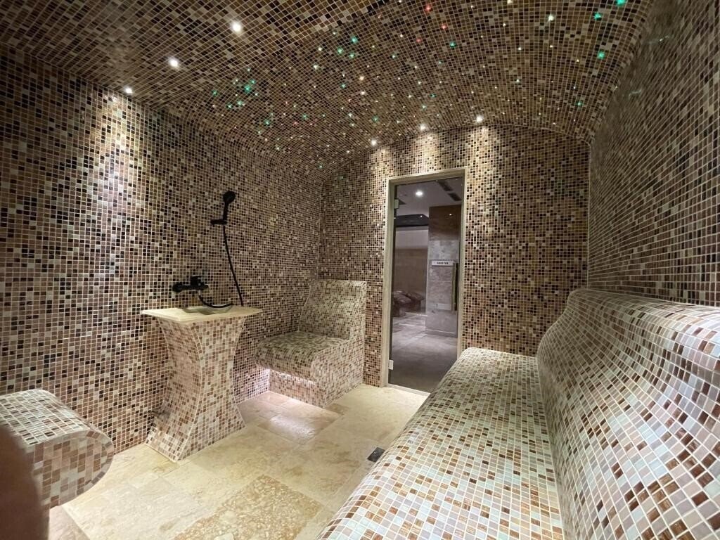 Територія Aleksandar Hotel 3*