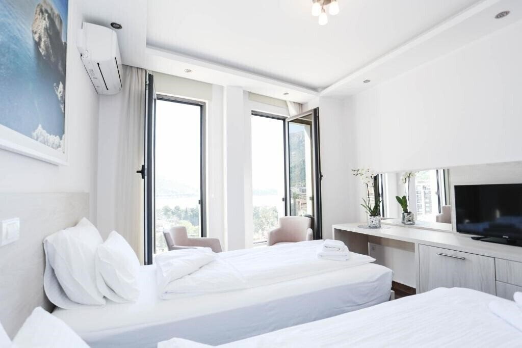 Панорама Boutique Hotel Arka 3*