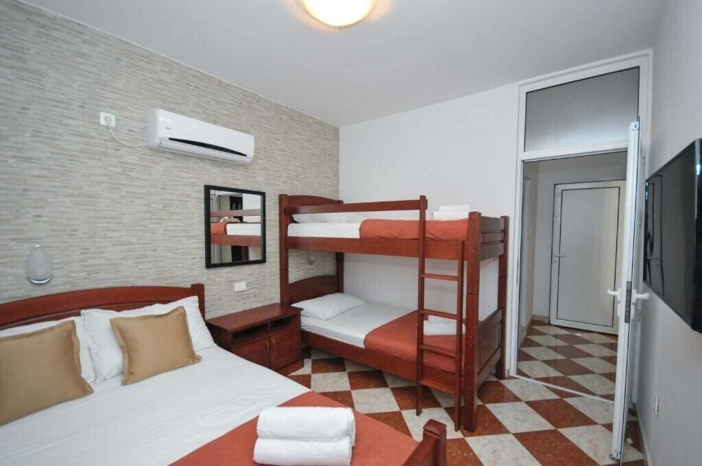Вид D&D Apartments Budva 1 4*