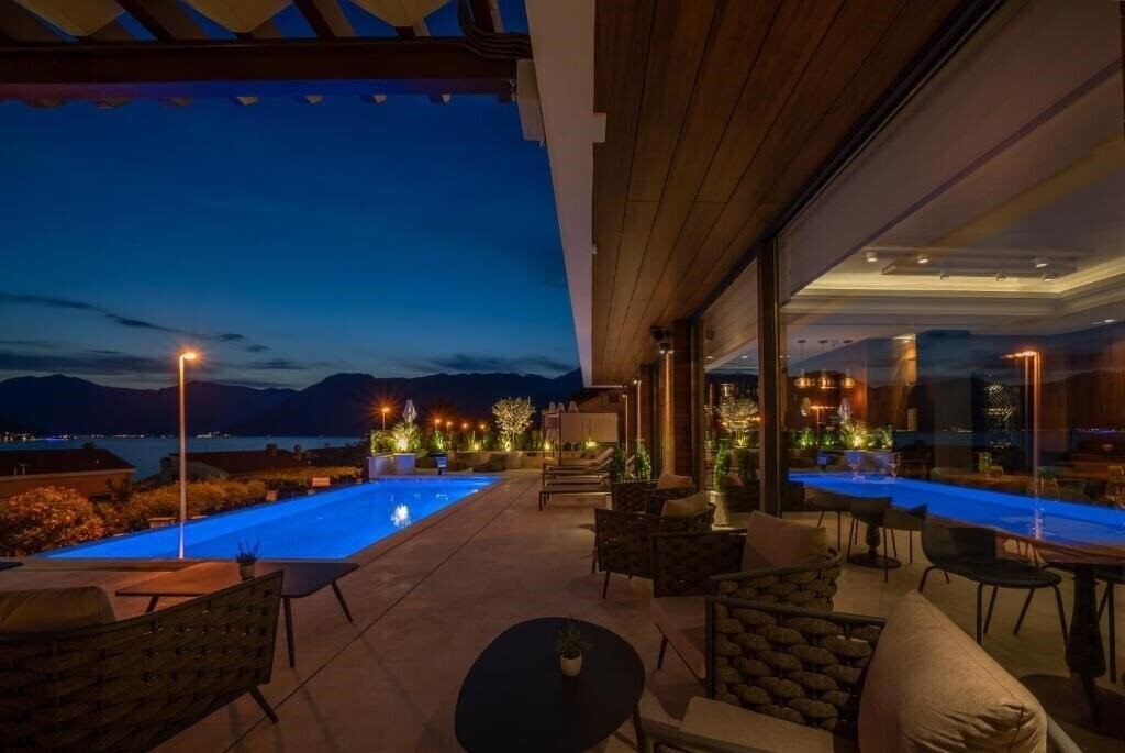 Апартаменти R Palazzo 4*