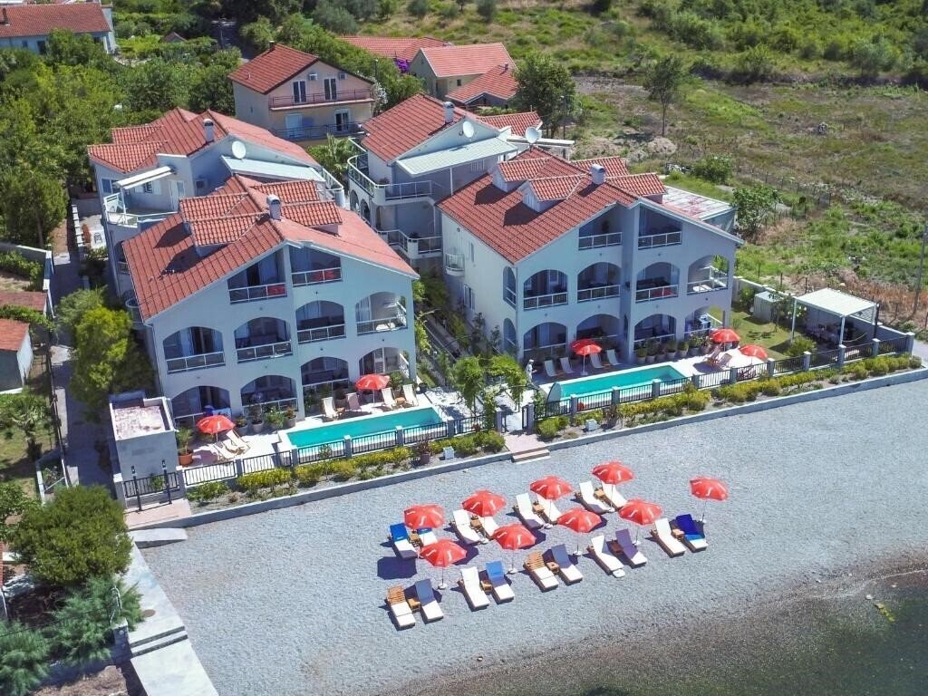 Готель Laguna Mini Resort 4*