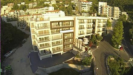 Готель Hec Apartments 4*