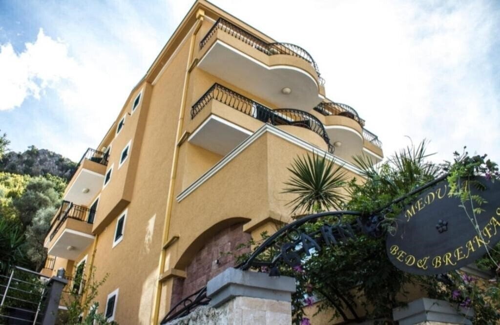 Отель Garni Hotel Meduza 3*