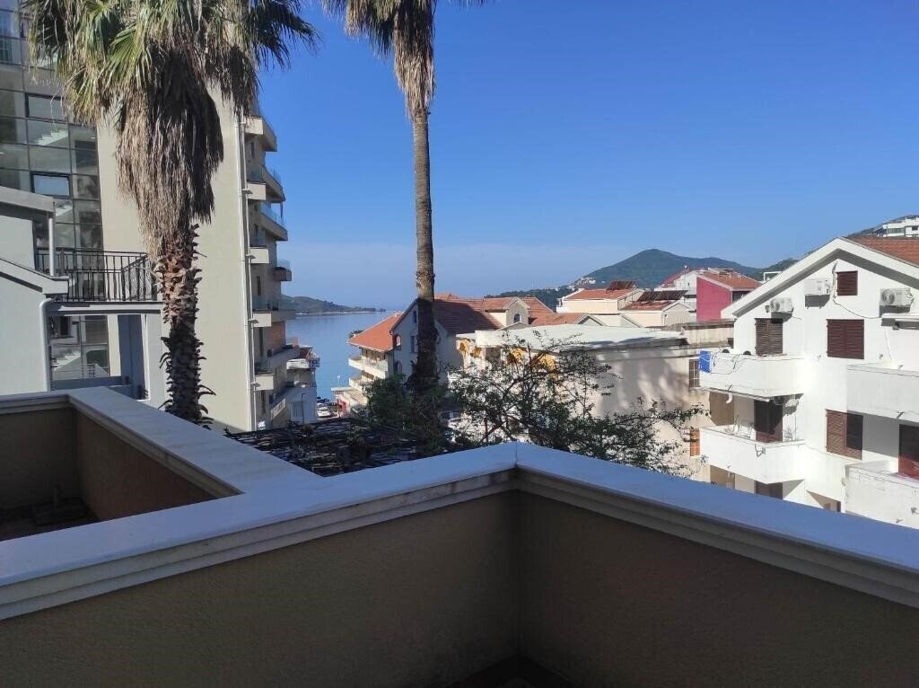 Вид Garni Hotel Meduza 3*