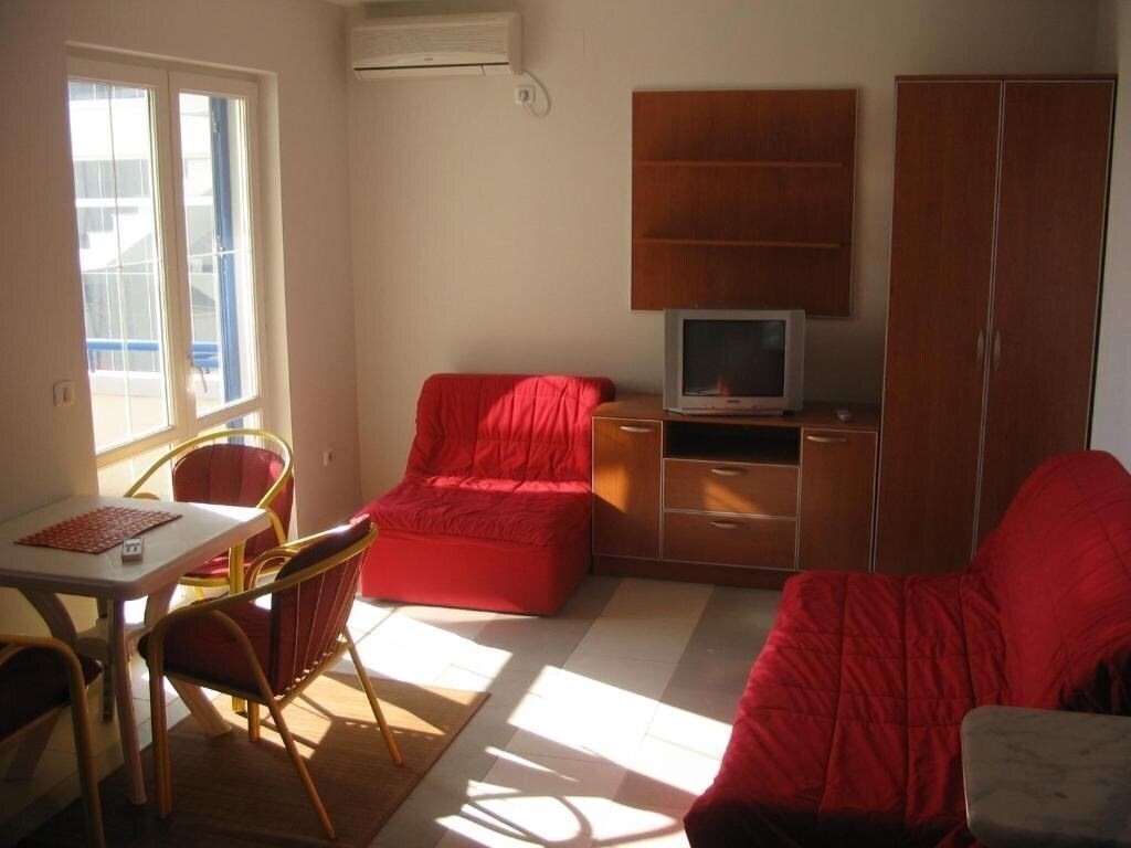 Территория Obala Fontana 3*