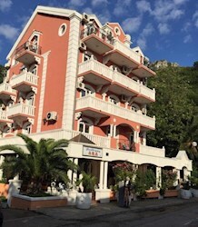 Горящие туры в Черногорию  из  Кельна