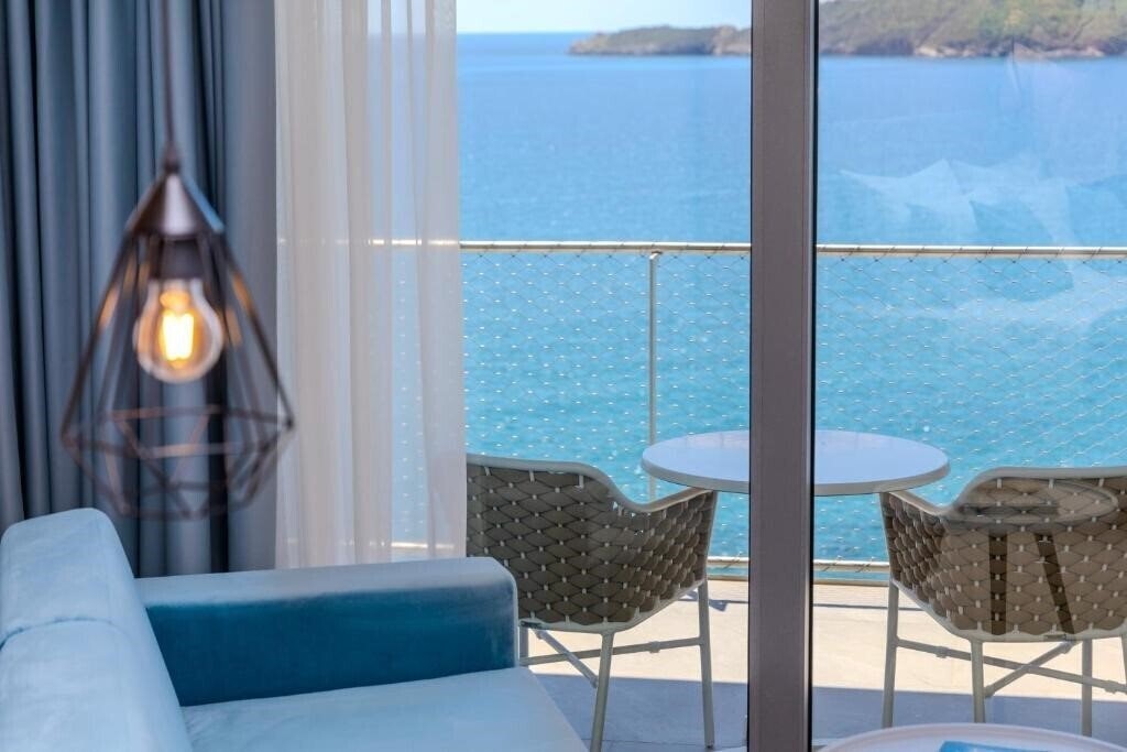 Апартаменти Ponta Plaza Hotel & SPA 4*