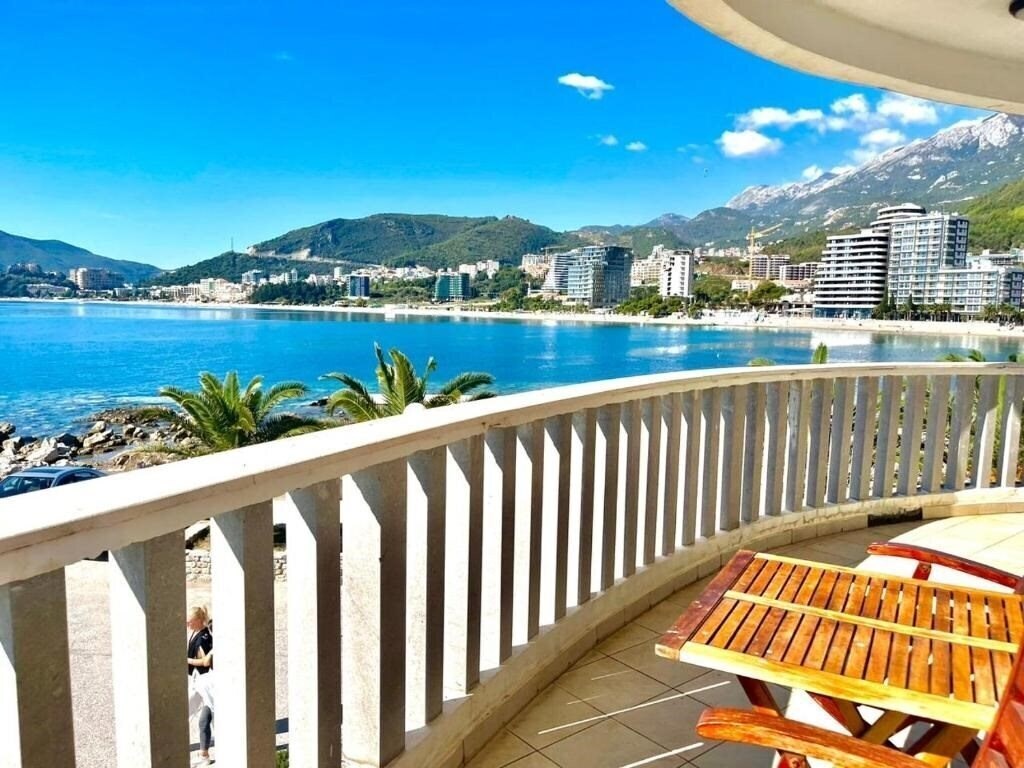 Вид Rafailovici 4*