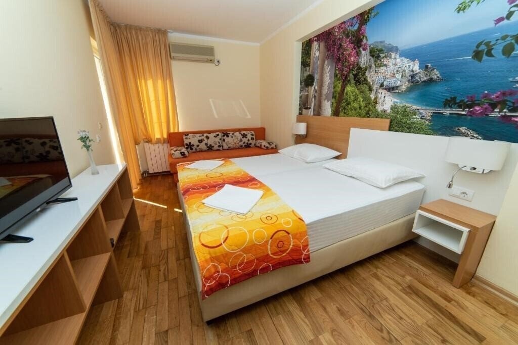 Фото Obala Plus Hotel 3*