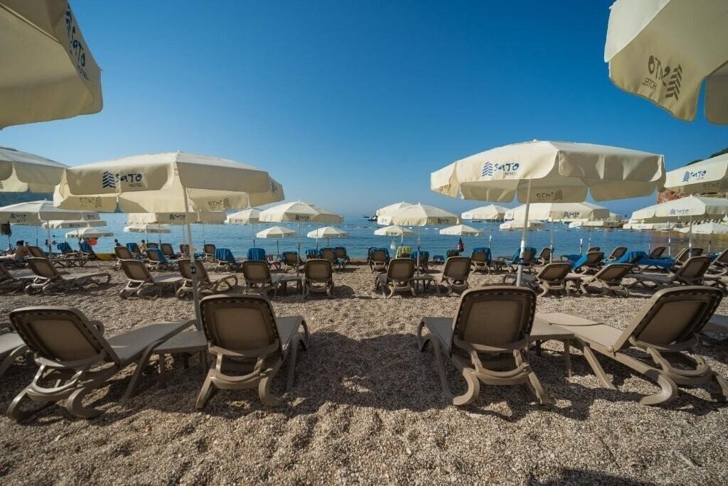 Территория Hotel Sato Conference & SPA Resort 4*