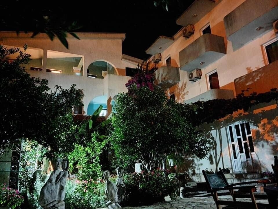 Вид Pansion Casa Bianca 2*