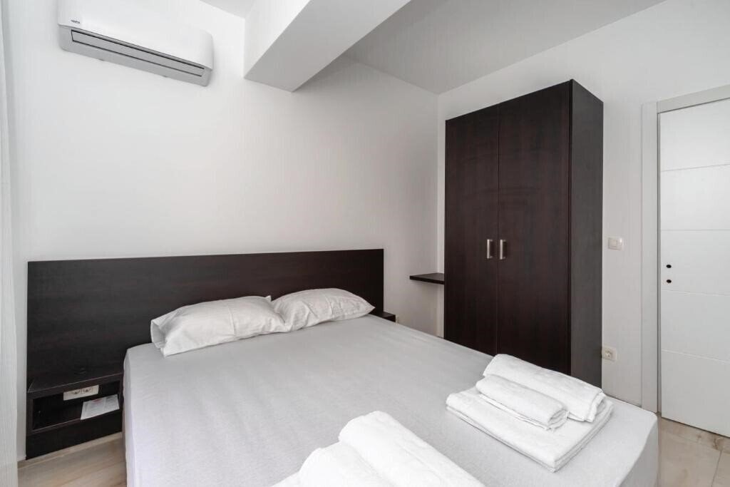 Апартаменти N Hotel 4*