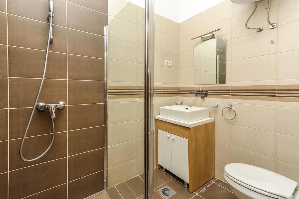 Панорама Jovan Apartments 4*