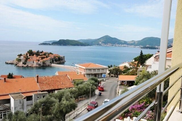 Отель Villa Bmv (Cat. A) 3*