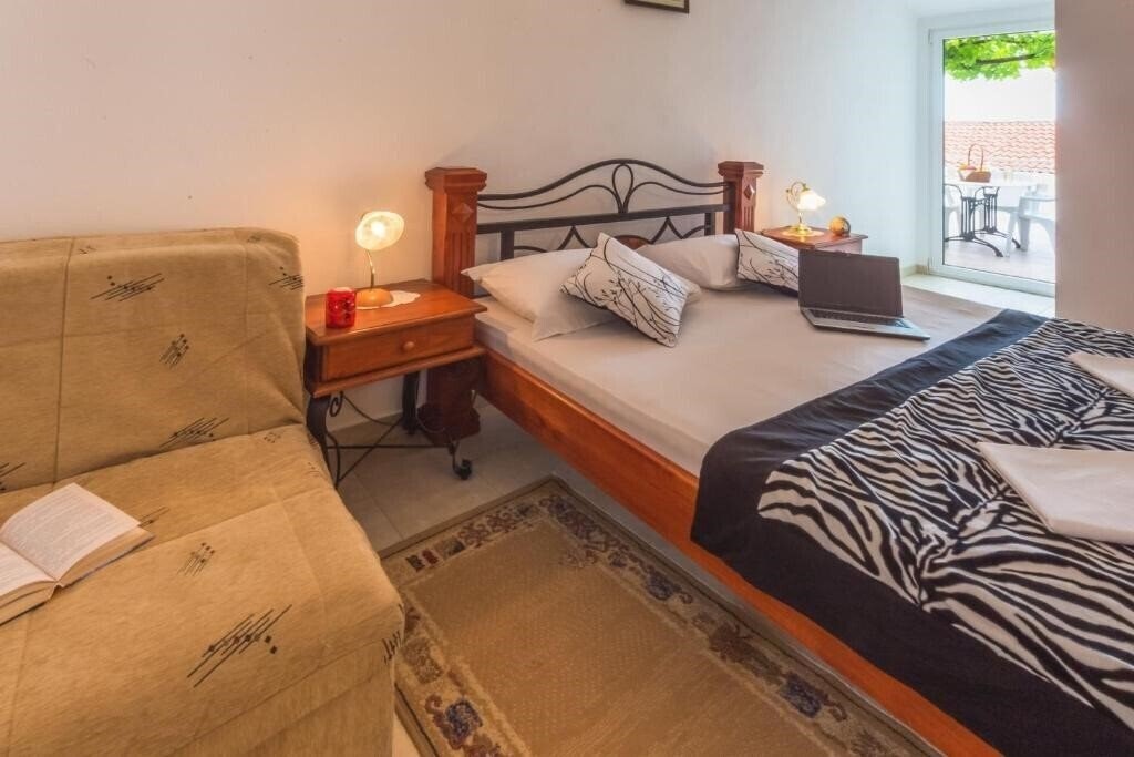 Апартаменты Steni 3*