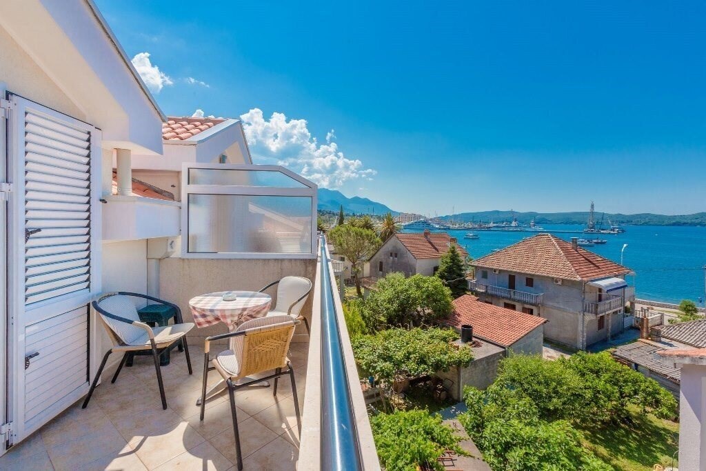 Територія Momo 3*