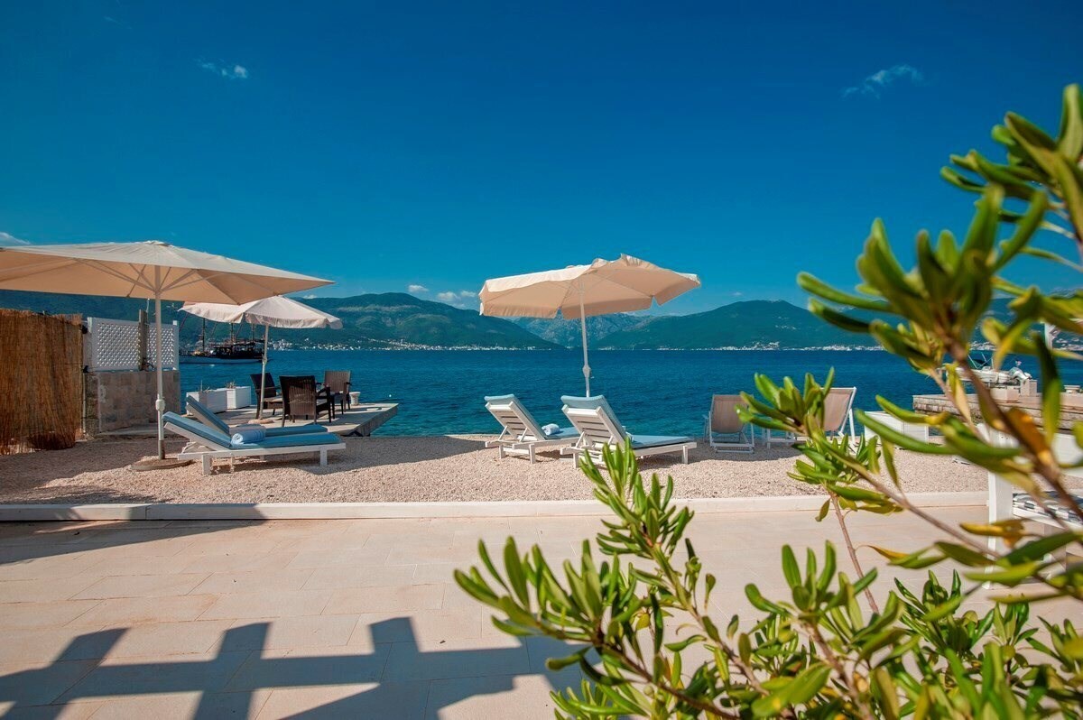 Готель Villa Miramare House вилла