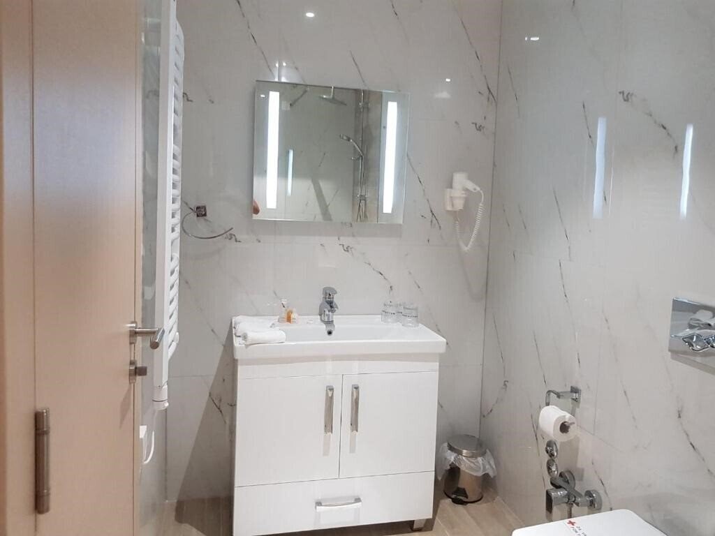 Апартаменти Kosher Hotel Franca 4*