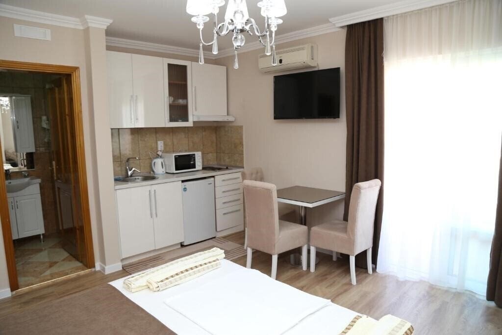 Вид Holiday Apartments 4*