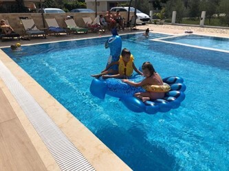 Holiday Apartments 4* Раннее бронирование Черногории
