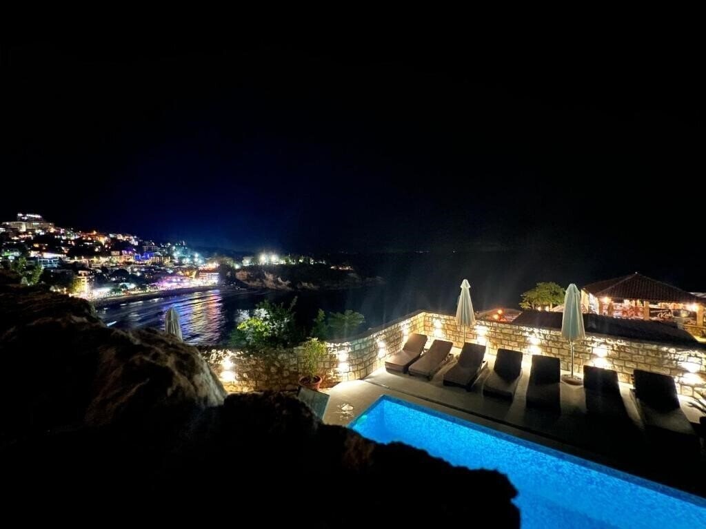 Вид Palata Venezia & Dvori Balsica 4*