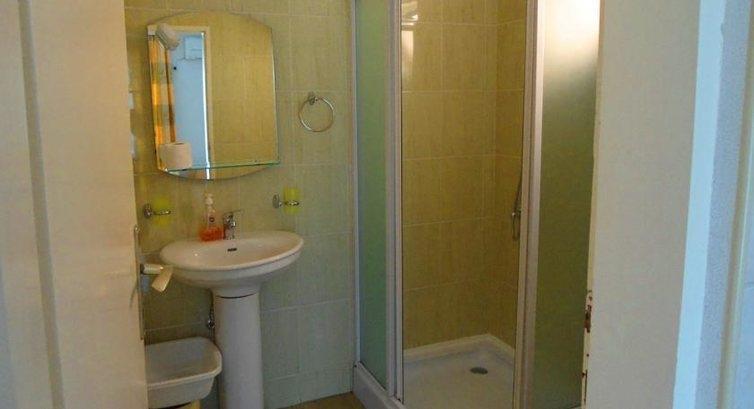 Апартаменты Omega I 3*