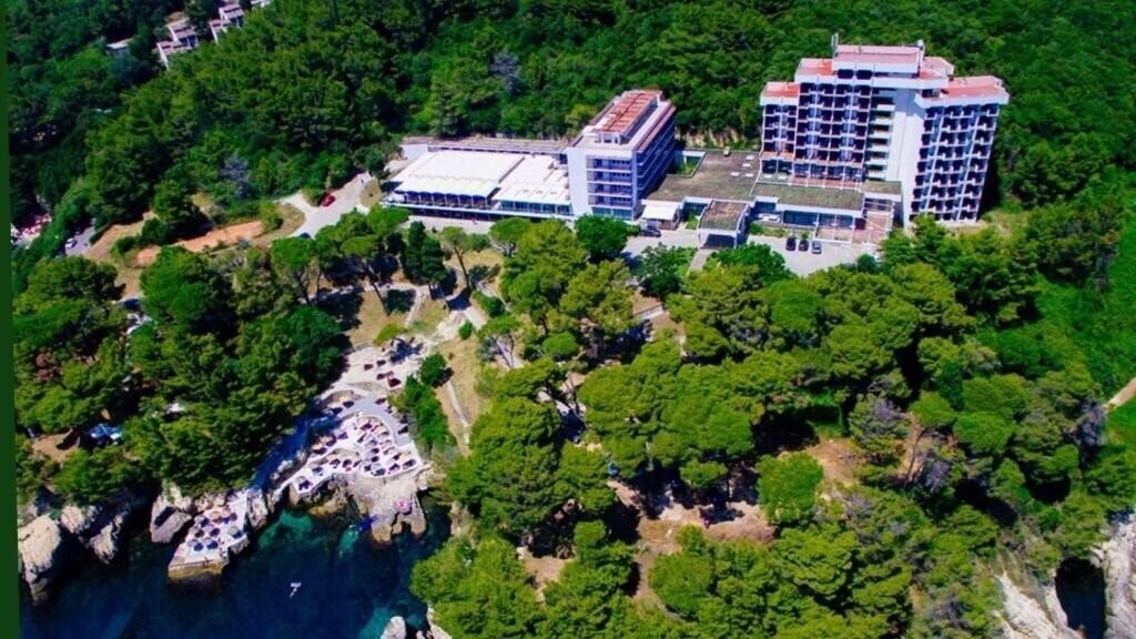 Отель Albatros Hotel 2*