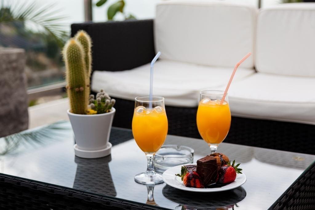 Панорама Senator Hotel 4*