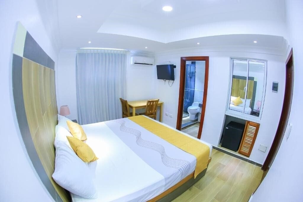 Панорама Hotel Vicentina 3*