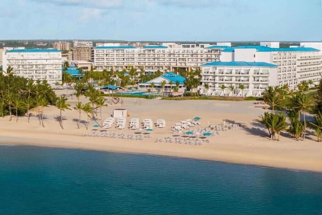 Отель Dreams Cap Cana (ex. Margaritaville Island Reserve Cap Cana, Azul Beach Resort Cap Cana by Karisma, TUI Blue Sensatori Cap Cana) 5*