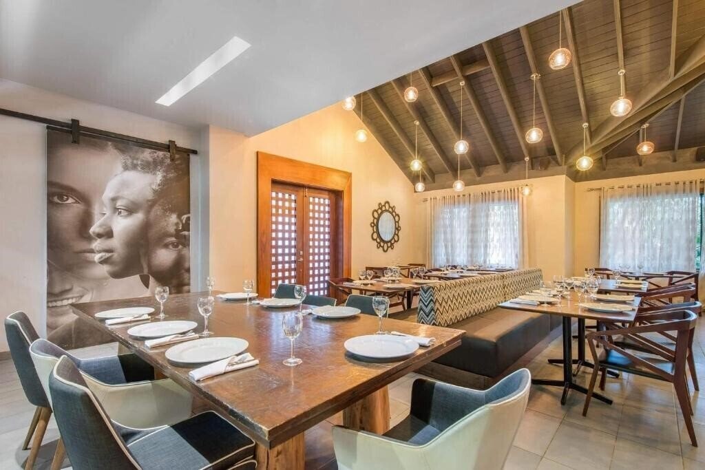 Панорама Emotions by Hodelpa Juan Dolio (ex. Emotions an Expression of Hodelpa) 4*