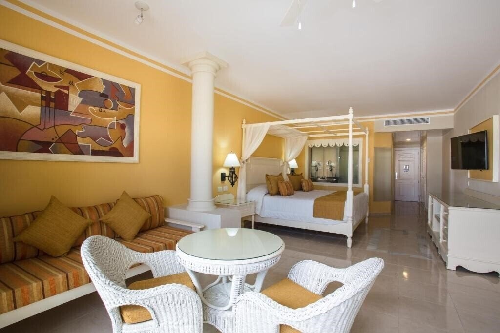 Апартаменты Luxury Bahia Principe Bouganville 5*