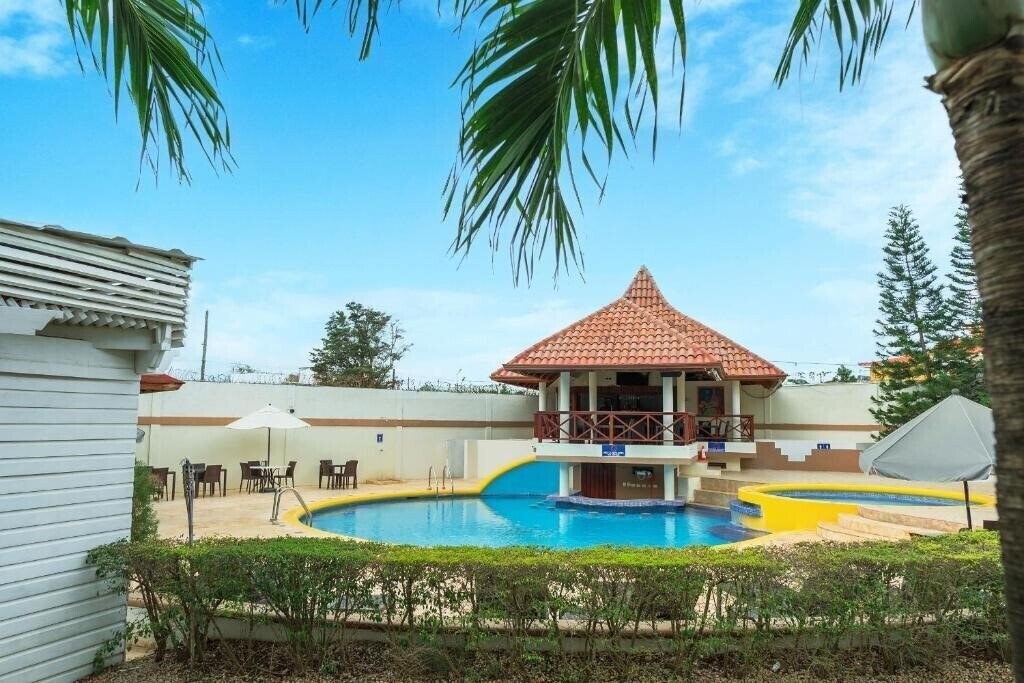 Вид Hostal Silvestre 2*