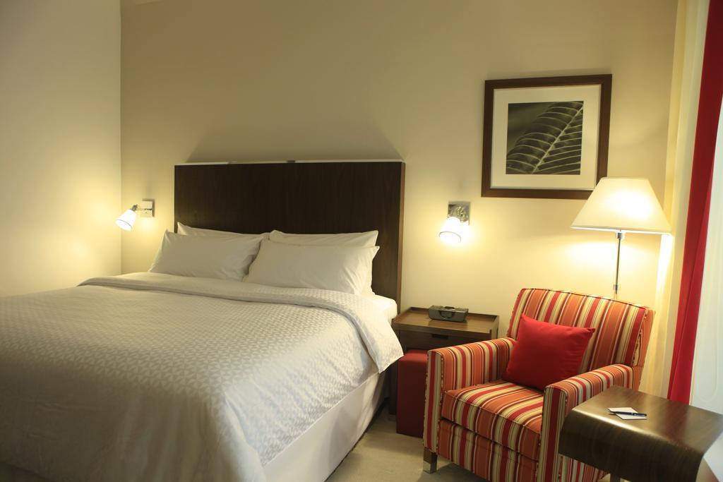 Фотографія Four Points By Sheraton Puntacana Village 4*