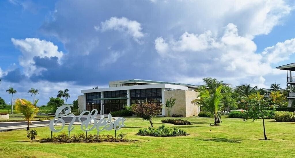 Территория Ocean El Beso Adults Only 5*