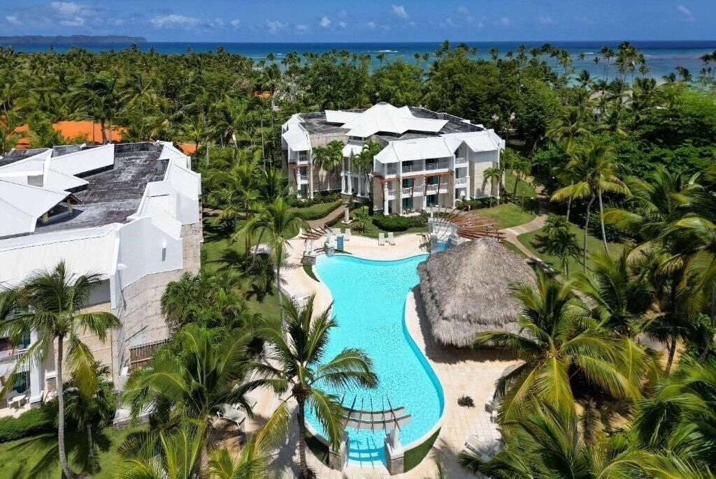 Вид Grand Paradise Samana 4*