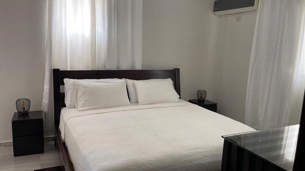 Апартаменти Hotel Casa Jum + 3*