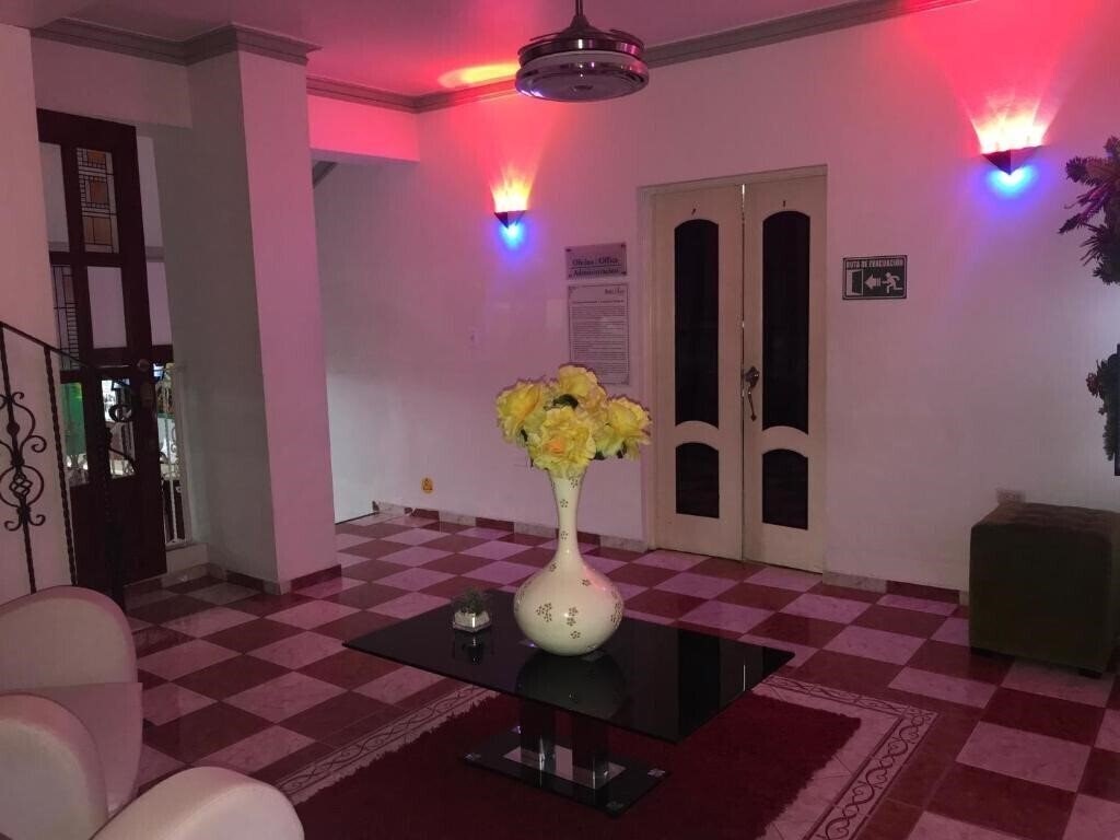 Территория Hotel Rey 3*