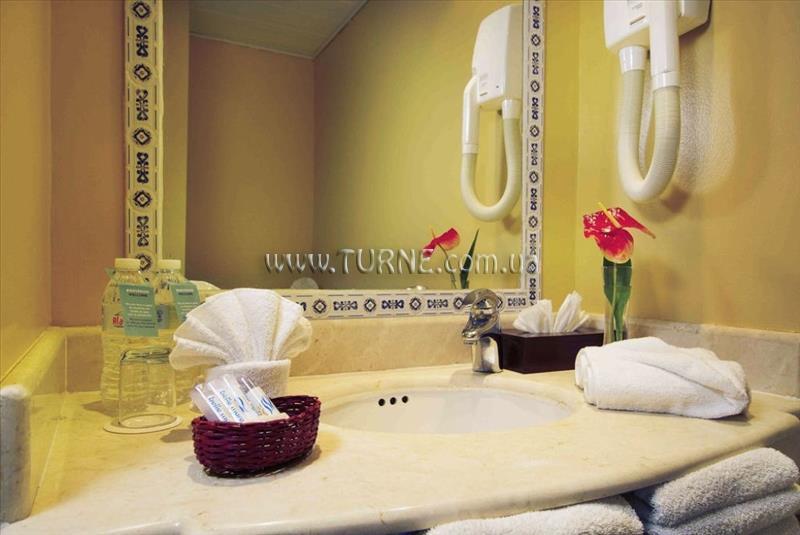 Апартаменты Mercure Comercial 3*