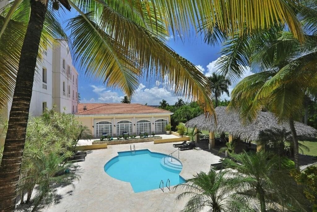 Фотография Four Points by Sheraton Santo Domingo (ex. Quality Hotel Real Aeropuerto Santo Domingo) 4*