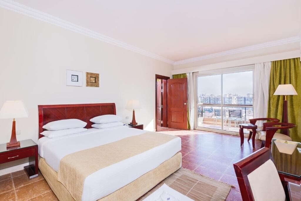 Апартаменты Coral Sea Beach Ain Elsokhna 5*