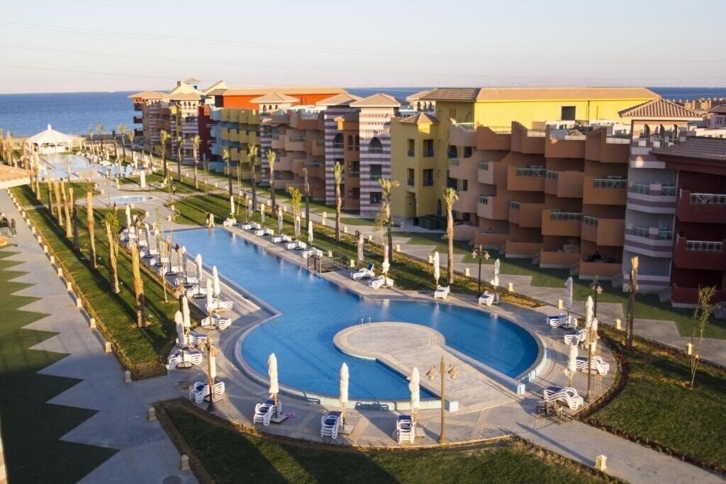 Отель Porto South Beach 4*
