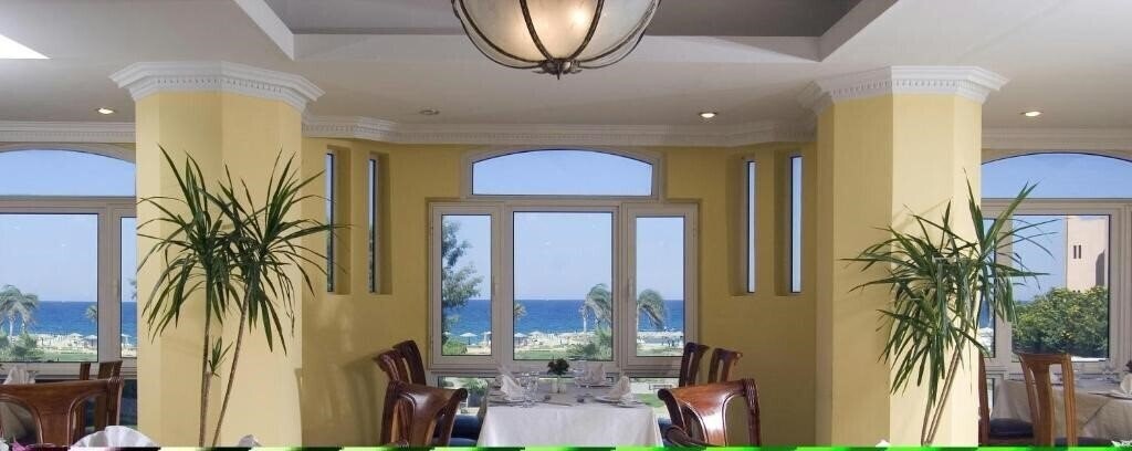 Территория Dom Marina Resort El Sokhna 4*