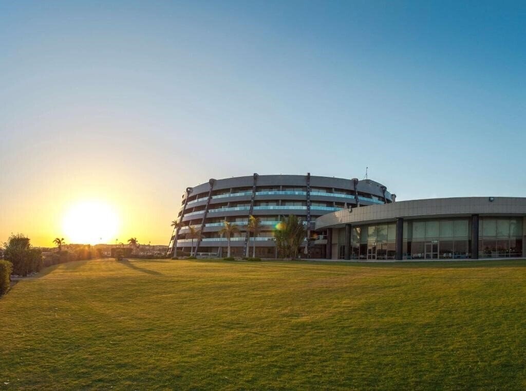 Вид Radisson Blu Hotel 5*