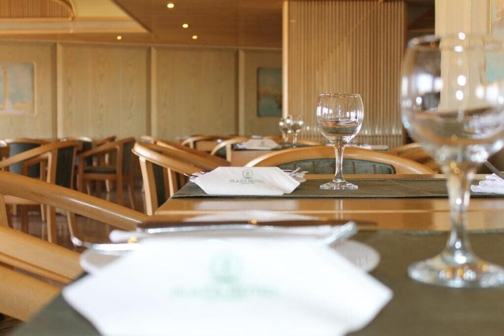 Апартаменты Plaza Hotel Alexandria 4*