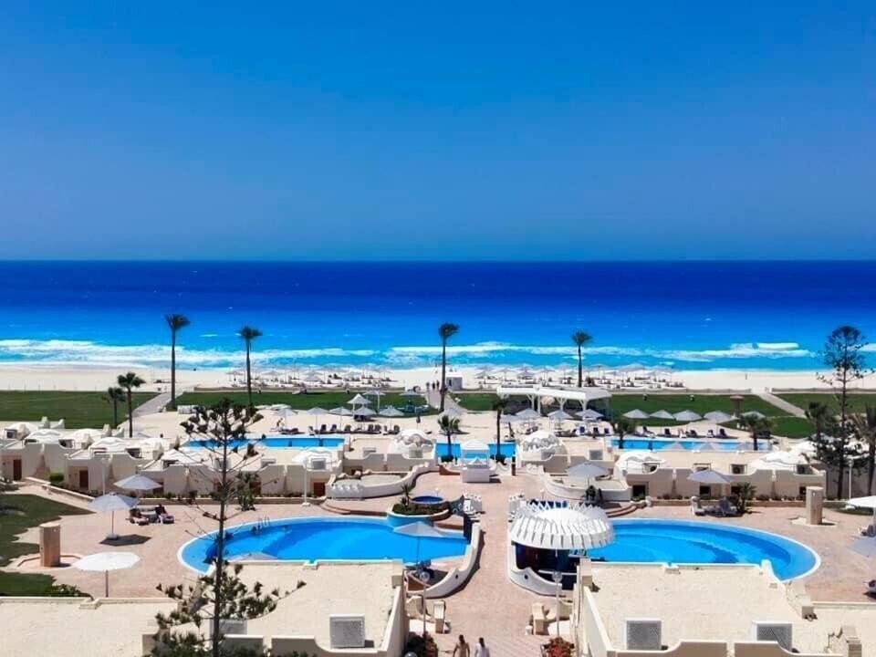 Отель Borg El Arab Beach Hotel 5*